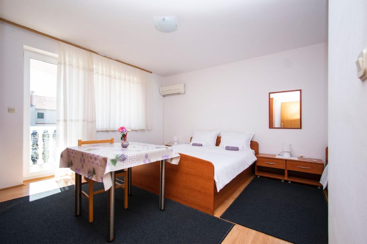 Family Holiday Apartments Lucia Vodice Dış mekan fotoğraf
