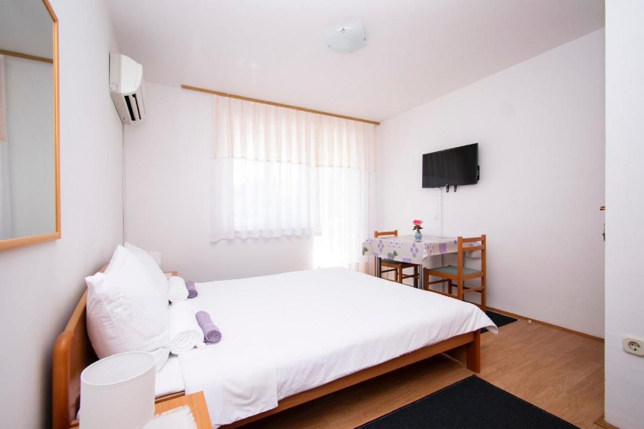 Family Holiday Apartments Lucia Vodice Dış mekan fotoğraf