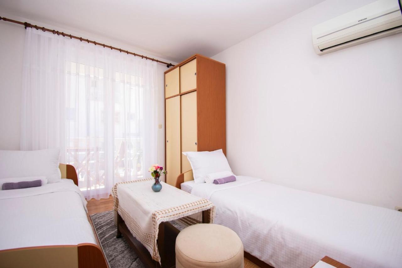 Family Holiday Apartments Lucia Vodice Dış mekan fotoğraf
