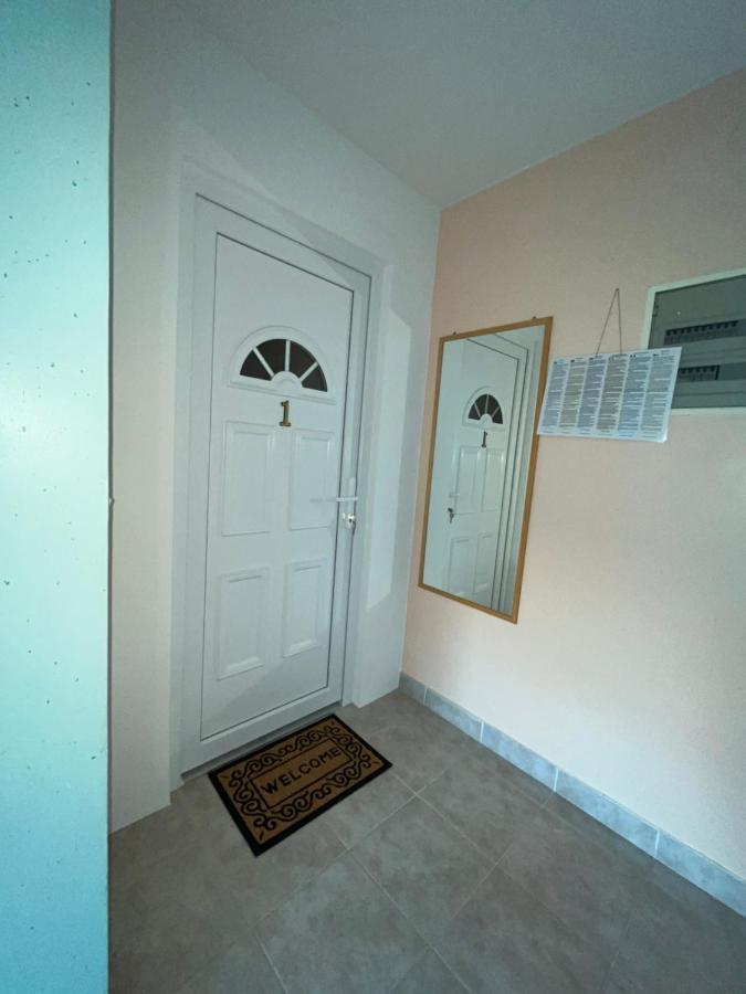 Family Holiday Apartments Lucia Vodice Dış mekan fotoğraf